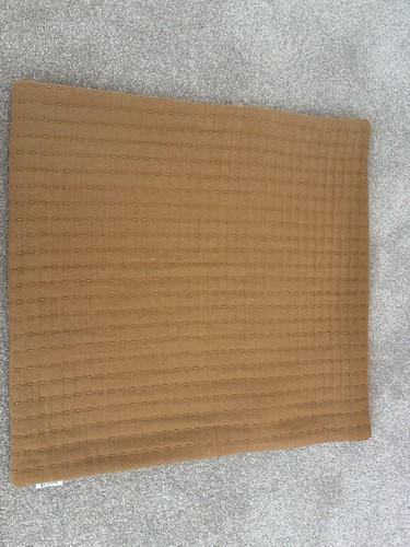 Next yard honey - next, (camel)